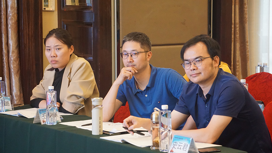 一個看不懂財務報表，不能進行企業分析的人是不能對本企業做出正確的經營決策的