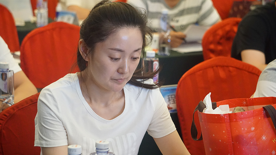 一個看不懂財務報表，不能進行企業分析的人是不能對本企業做出正確的經營決策的